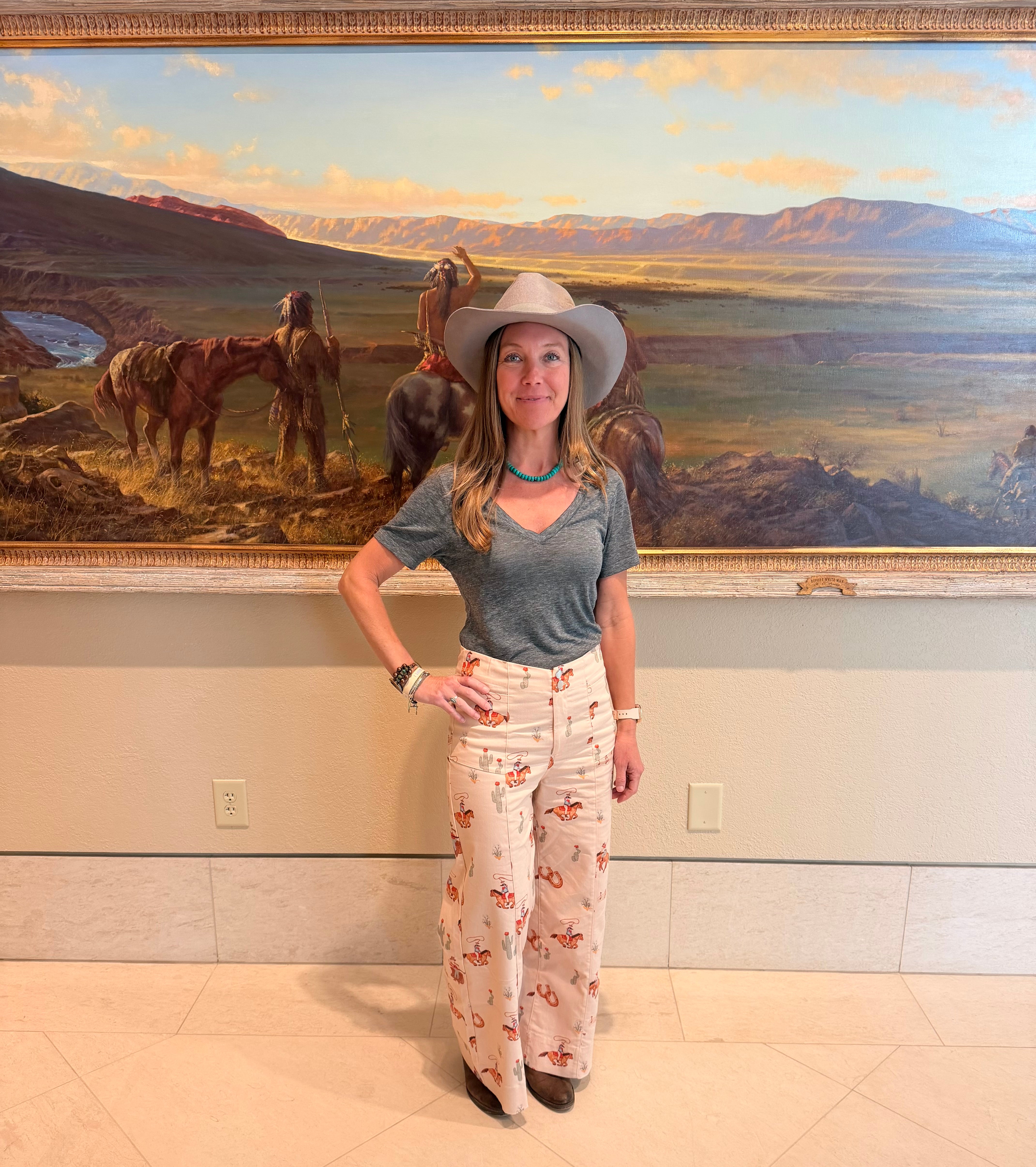 Gigio Cowboy Print Wide Leg Pants in Stretchy Denim - pink