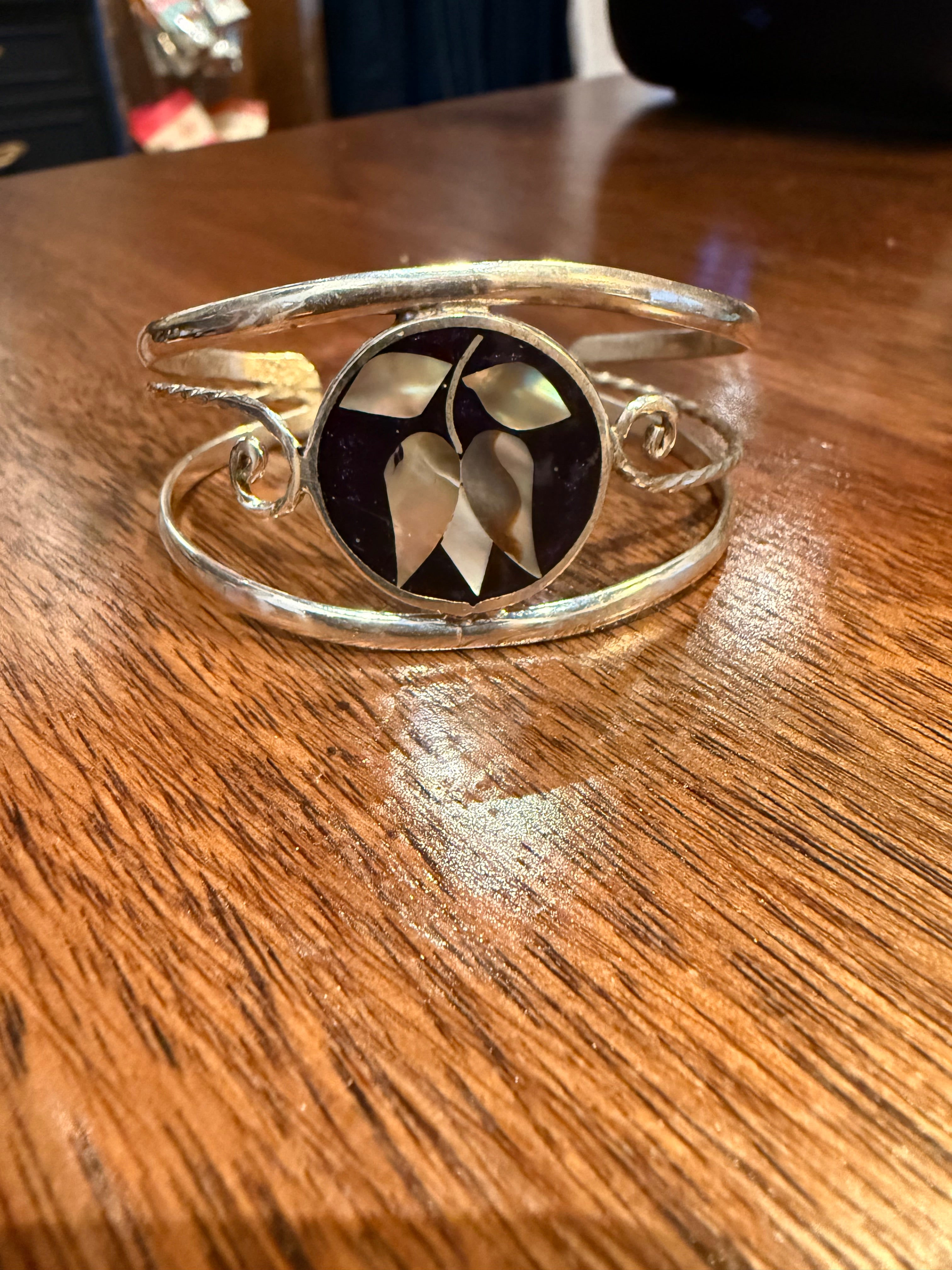 Vintage Silver Cuff Bracelet with Mother of Pearl and Black Ony Inlay