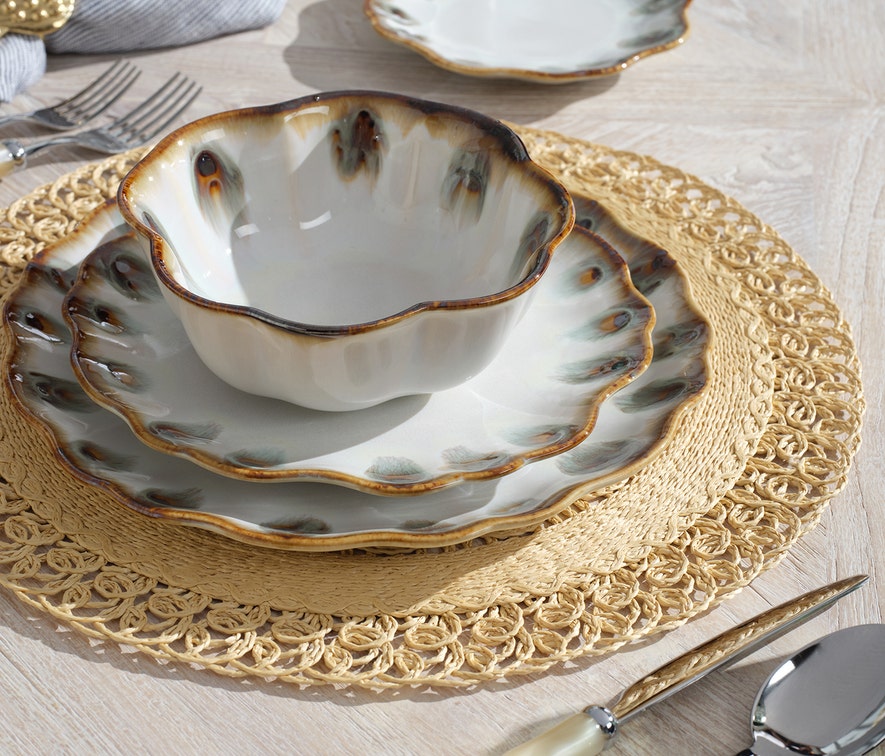 Blue Pheasant Amoria Dinner Plate