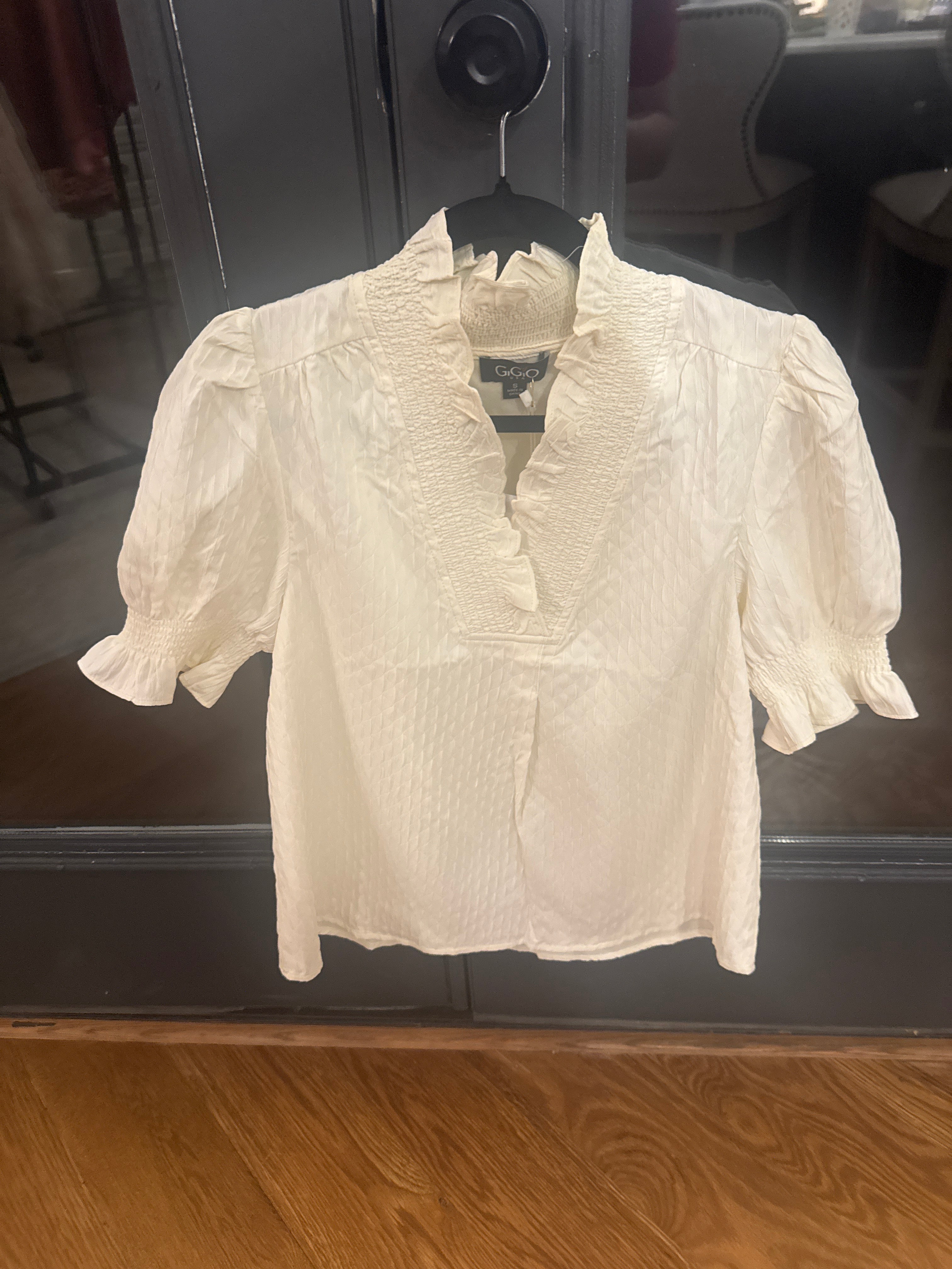 Gigio Cream Textured V Neck Top with Ruffles Collar