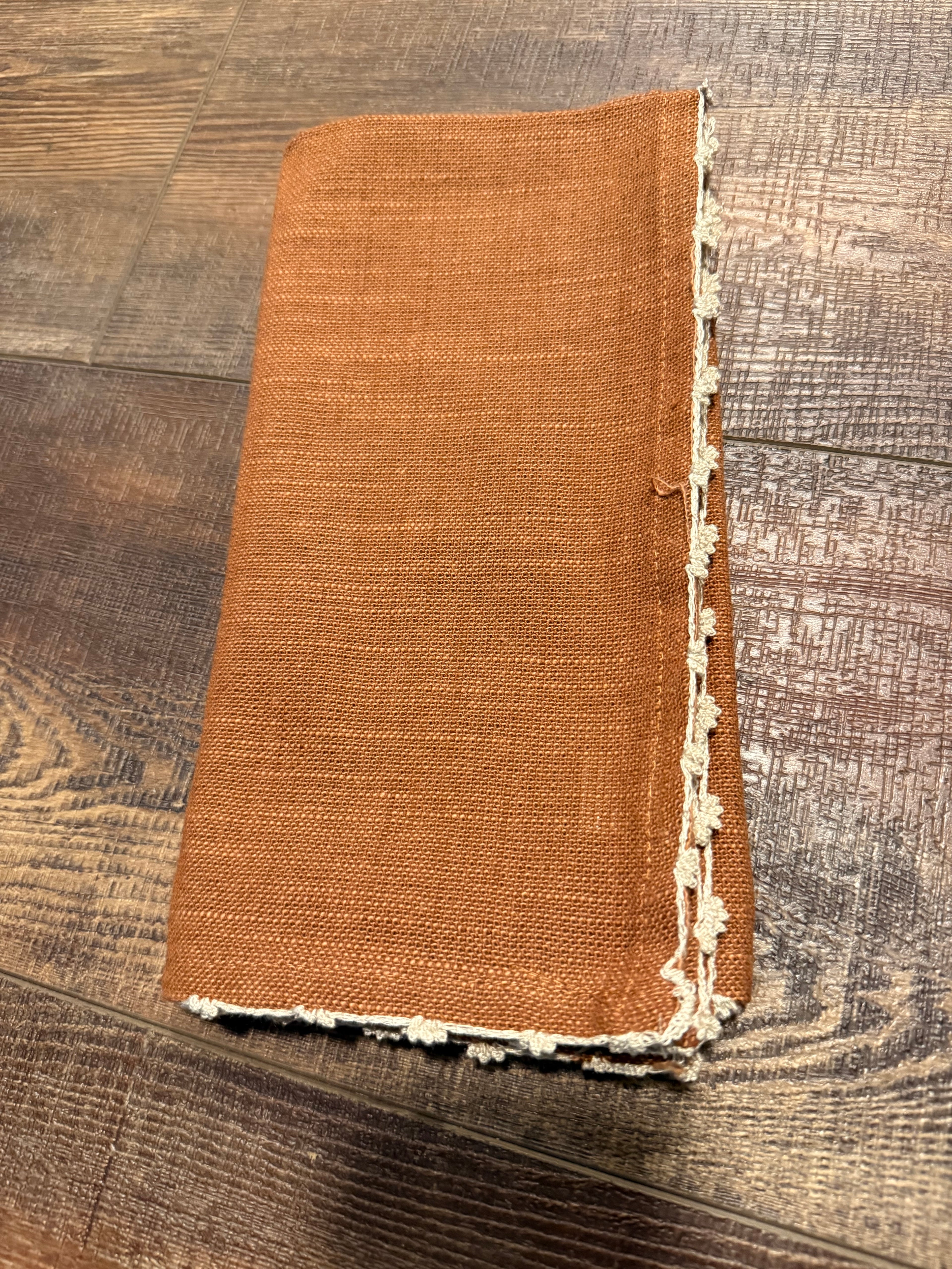 Knotted Edge Raw Cotton Napkins - Natural Brown with White Trim