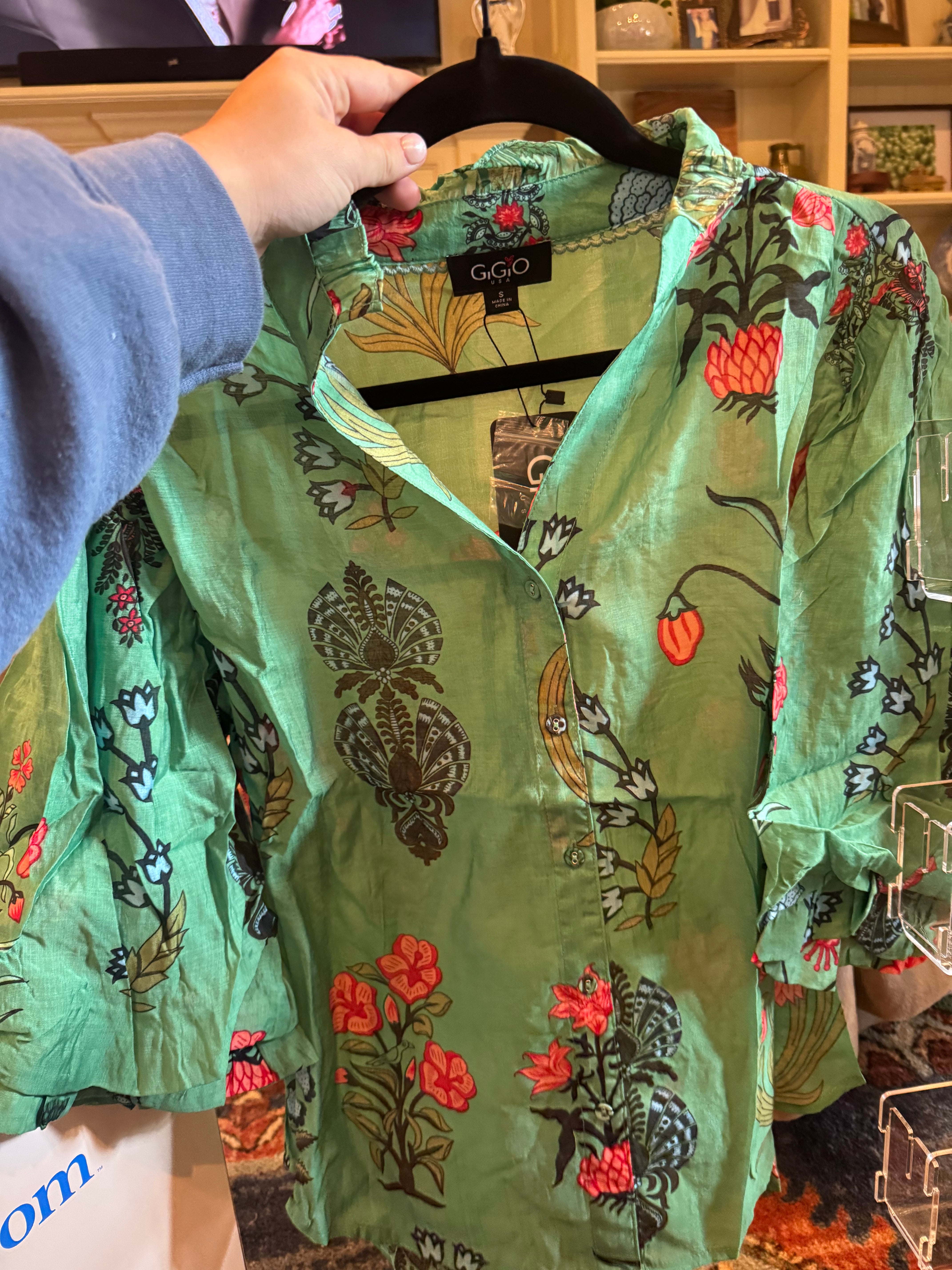 Green Floral shirt by Gigio