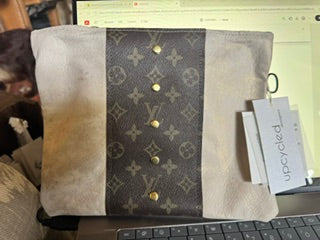 Caroline Crossbody LV Upcycled in Stone Leather