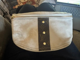 Britt Belt Bag LV Upcycled in Stone Leather