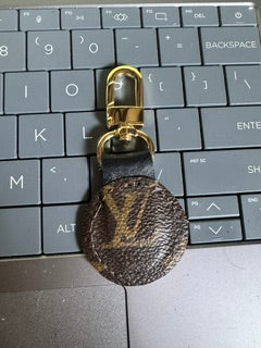 Le Charm Keychain LV Round Upcycled