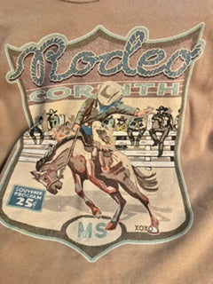 XOXO Tan Sweatshirt Rodeo MS Large