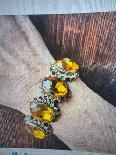 Gold Righteous Gemstone stretchy bracelet