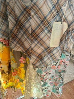 Western Babe Shirt Ivory/Gold Plaid Skirt